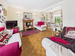 Living Room- click for photo gallery